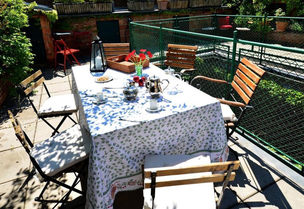 Green Haven Roofgarden Penthouse In Central Area Viena Exterior foto
